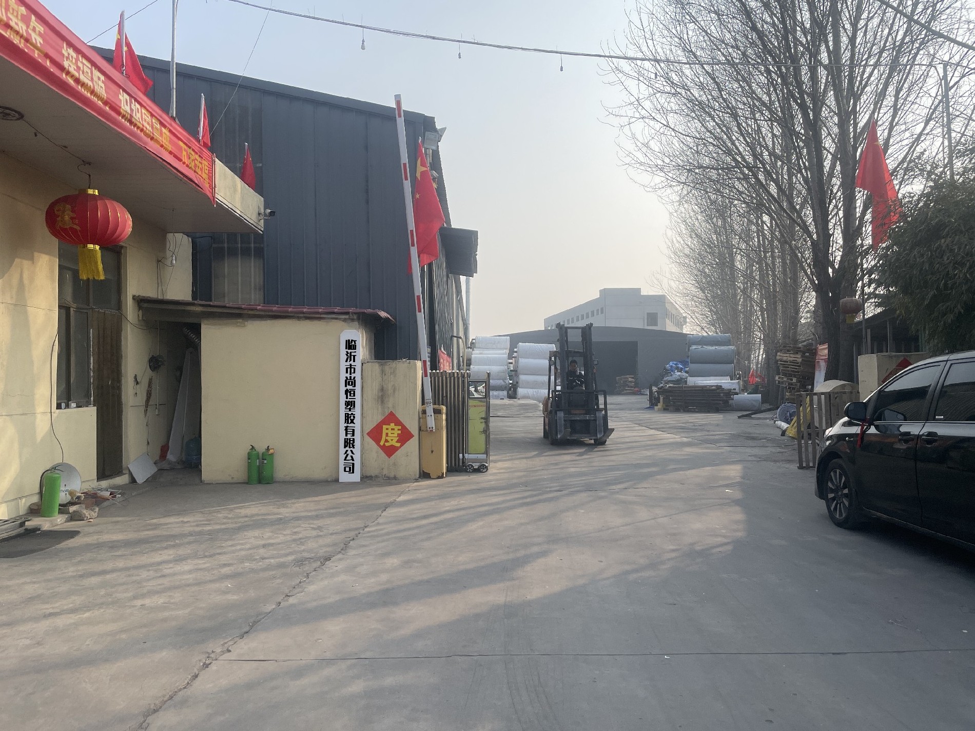 篷布專(zhuān)家——臨沂市尚恒塑膠有限公司，為您提供高品質(zhì)篷布解決方案